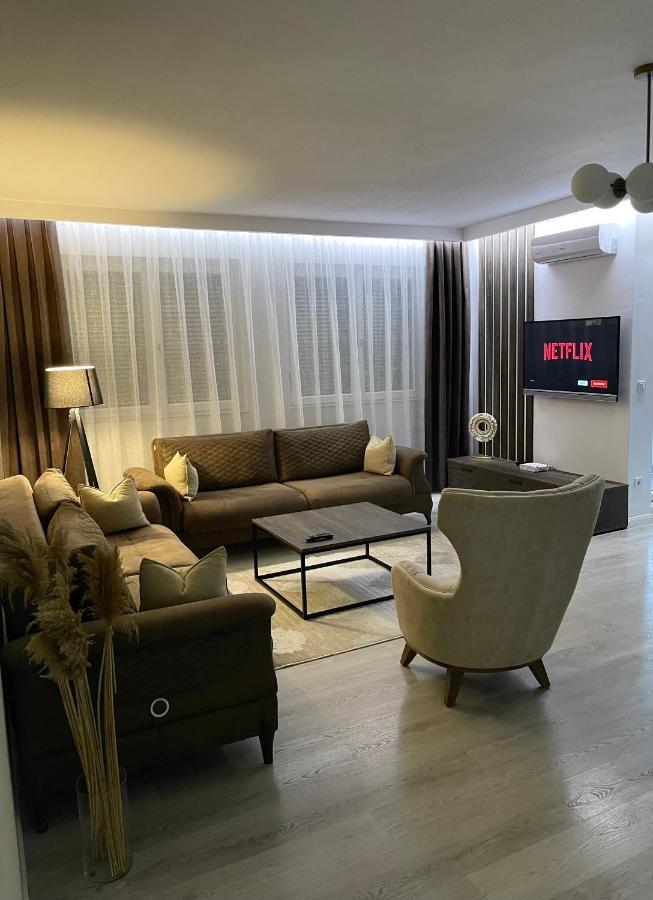 Apartment In Pristina Exteriör bild